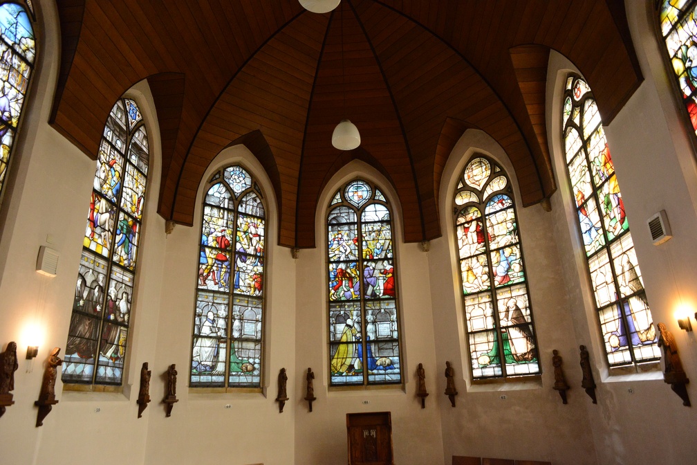 Sint Janskerk Stained Glass Windows3